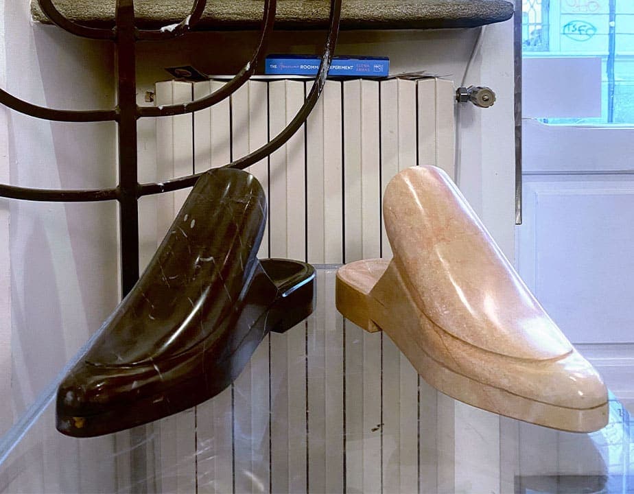 Pantofole di marmo indossabili